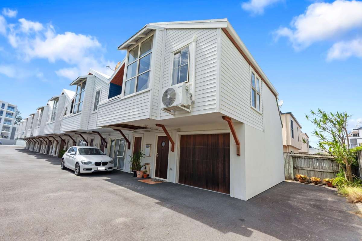 8/34 Maunganui Road_0