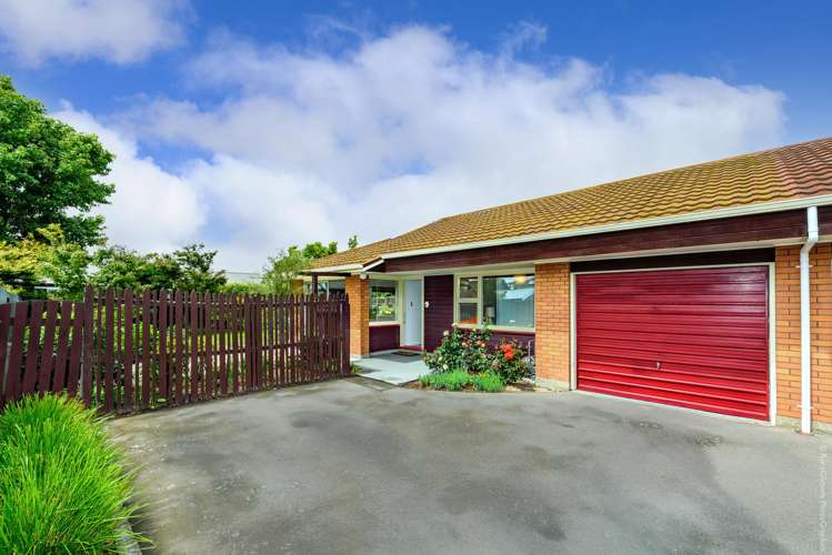 2/7 Camberwell Place Avonhead_15