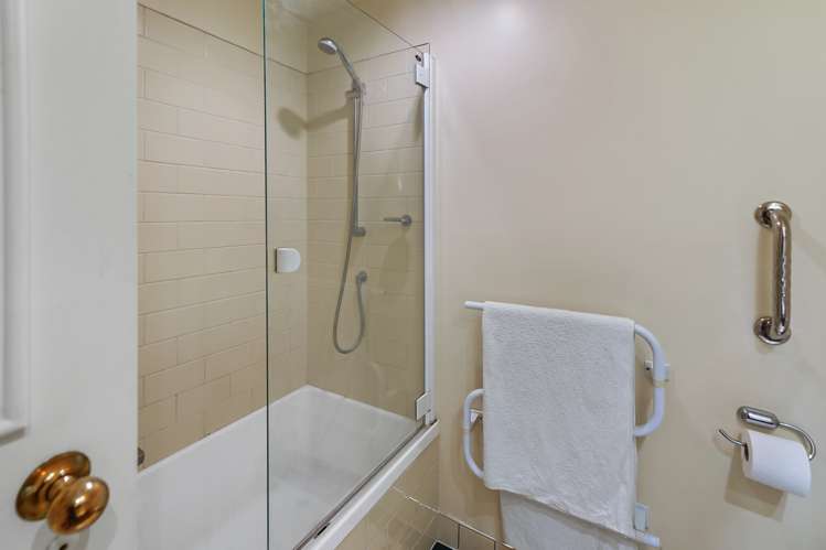 19/28 Cathedral Square Christchurch Central_15