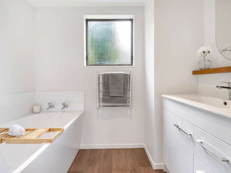 102a Macfarlane Street Hamilton East_23