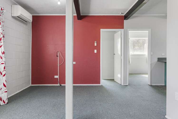 20 Macdonell Street Hilltop_19