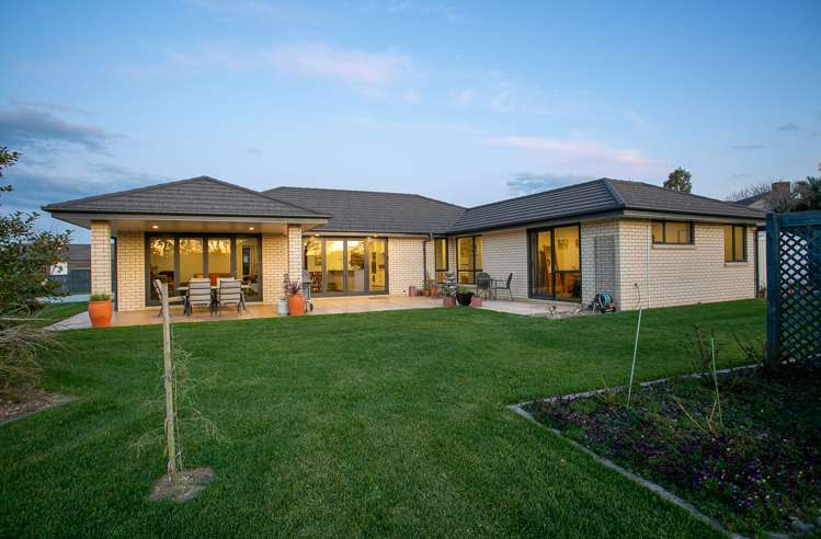 13 Mahy Way Leamington_24