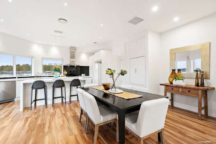 31 Castlebane Drive Flat Bush_10