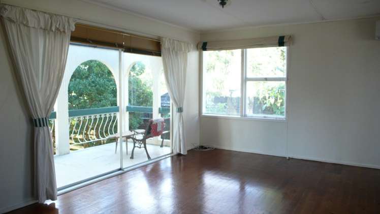 19 Coroglen Avenue Birkenhead_4