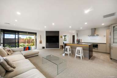 2 Overend Court_3