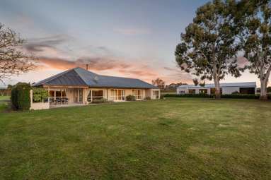 411 Hamptons Road_1