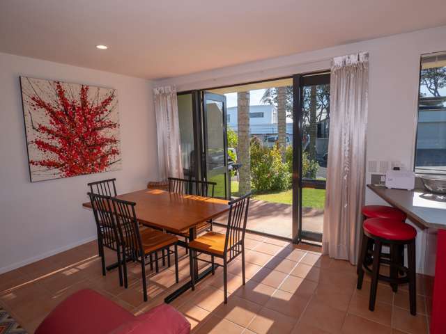 4/12 Bayside Drive Coopers Beach_3