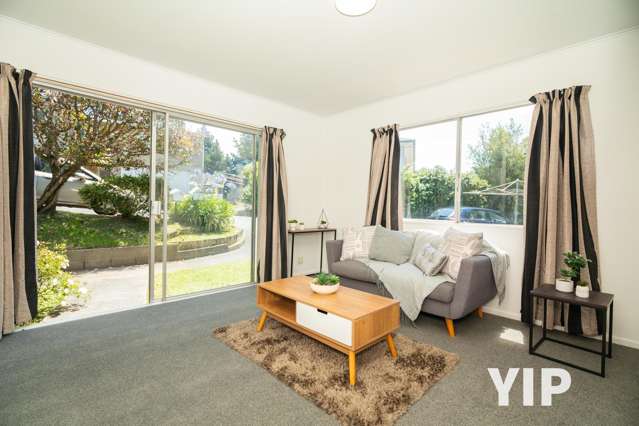 16A Glen Alton Avenue Paparangi_1