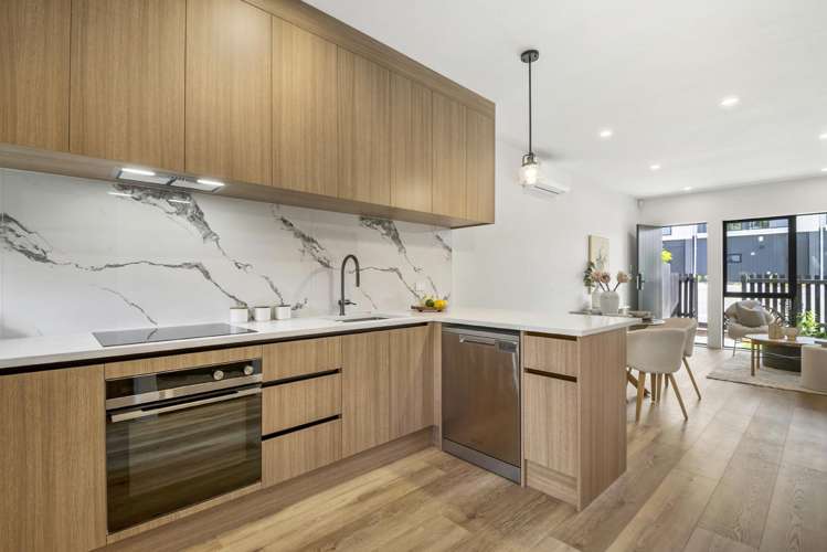 16 Handley Avenue Narrow Neck_9