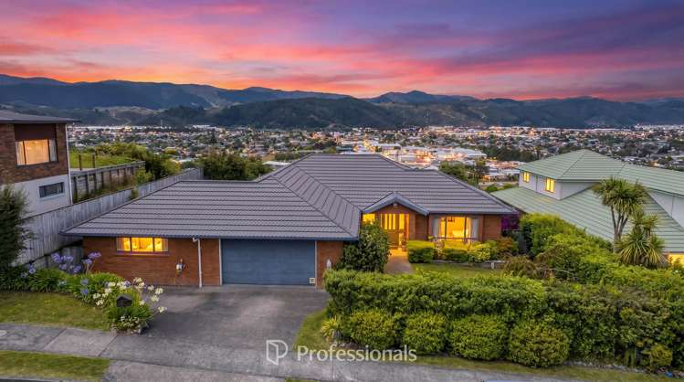 53 Riverstone Drive_1