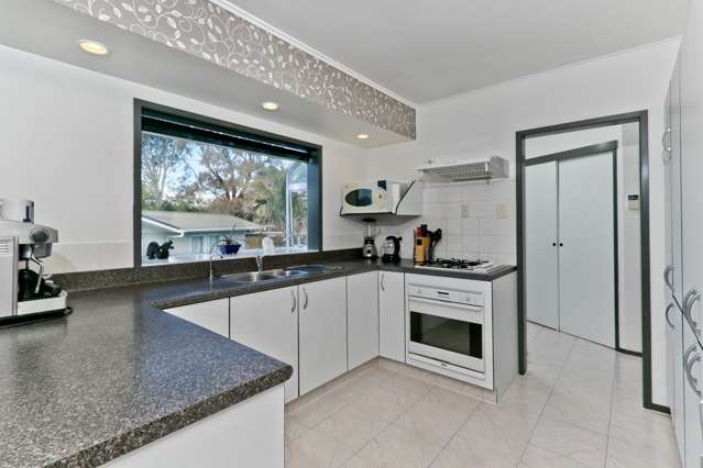 3 Lucinda Place Glen Eden_2