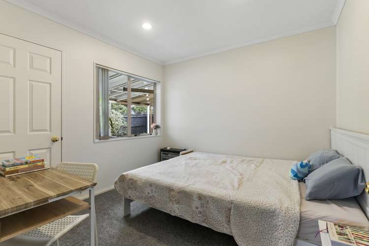 10 Whetstone Road Flat Bush_14