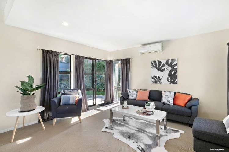12 Tagor Street Glen Eden_2