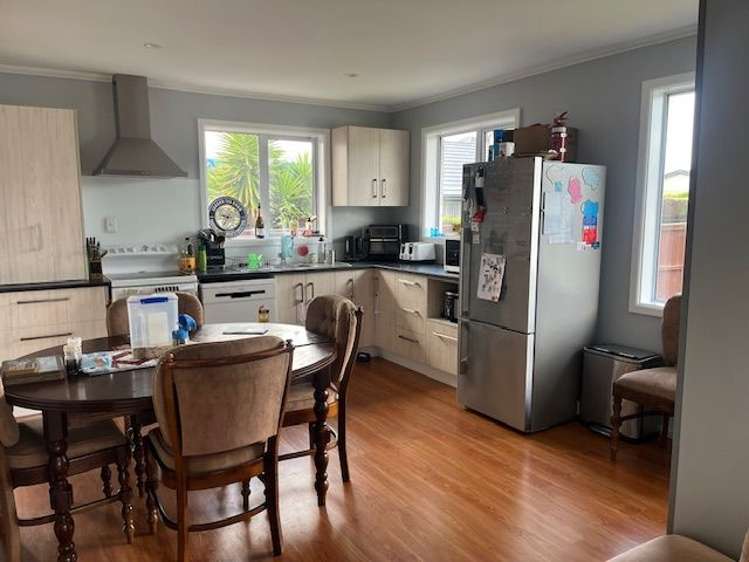 44 Seymour Street Hornby_11