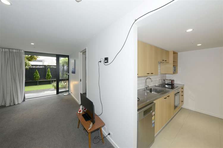 5/12 Latimer Square Christchurch Central_6