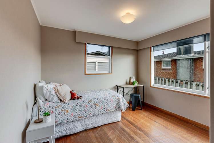 1 Piri Lane Paraparaumu_12