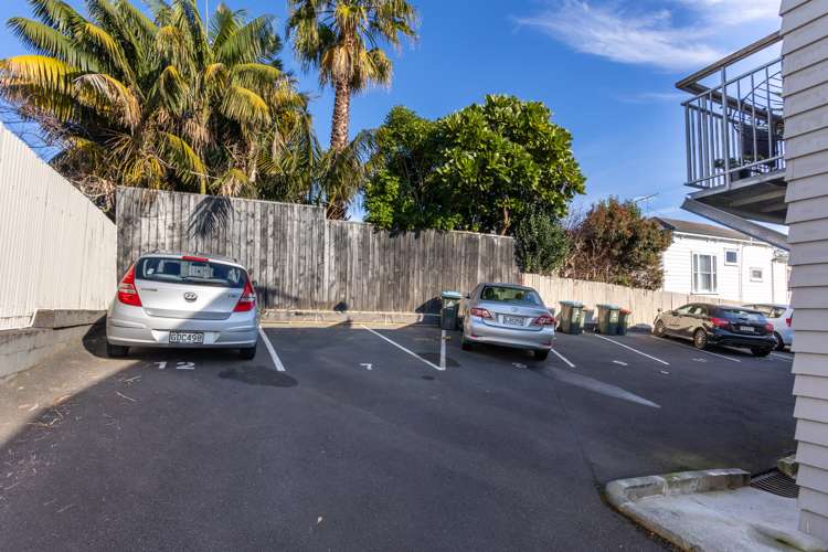 7/90 Crummer Road Grey Lynn_12