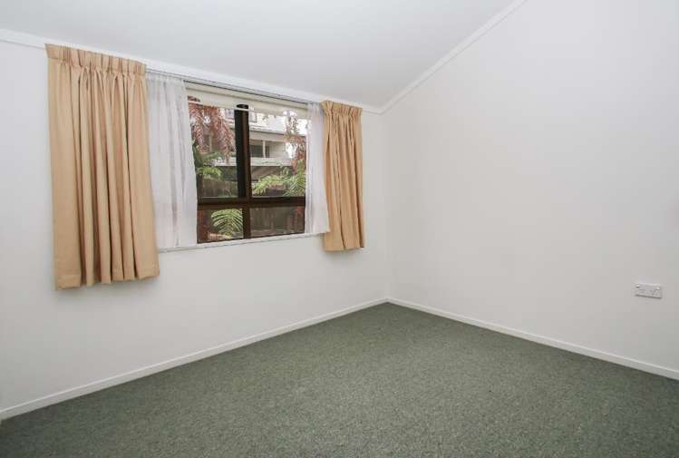 50 Shakespeare Street 11373_13