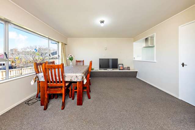 1/30 Coles Crescent Papakura_3