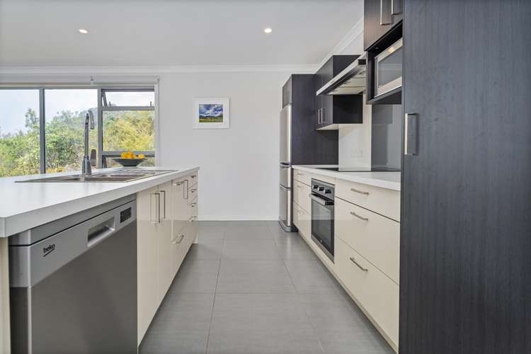158 Silverstream Falls ROW Whitianga_15