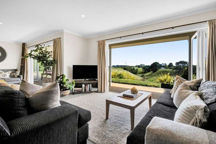 167 Henwood Road Bell Block_14