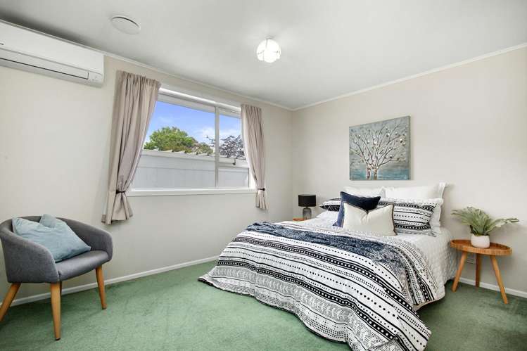 11 Karamea Grove Wainuiomata_12