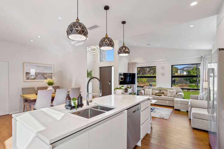 5 Waimaru Lane Orewa_20