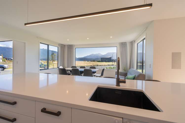 10 Red Deer Place Te Anau_9