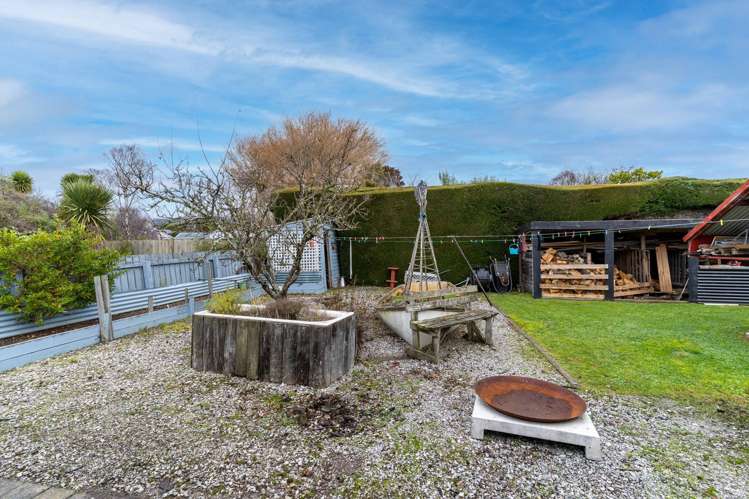 1391 Coast Road Karitane_26