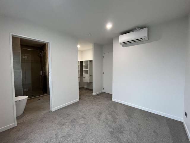 1/8 Wilmshurst Avenue 10695_4