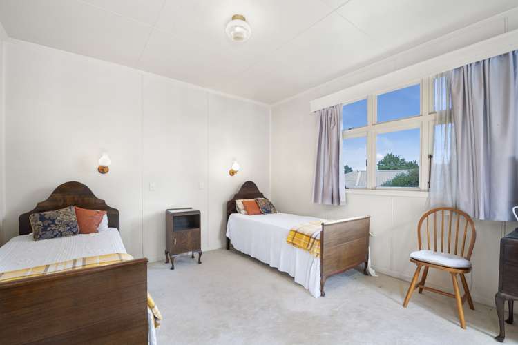 15 Muirend Avenue Tokoroa_13