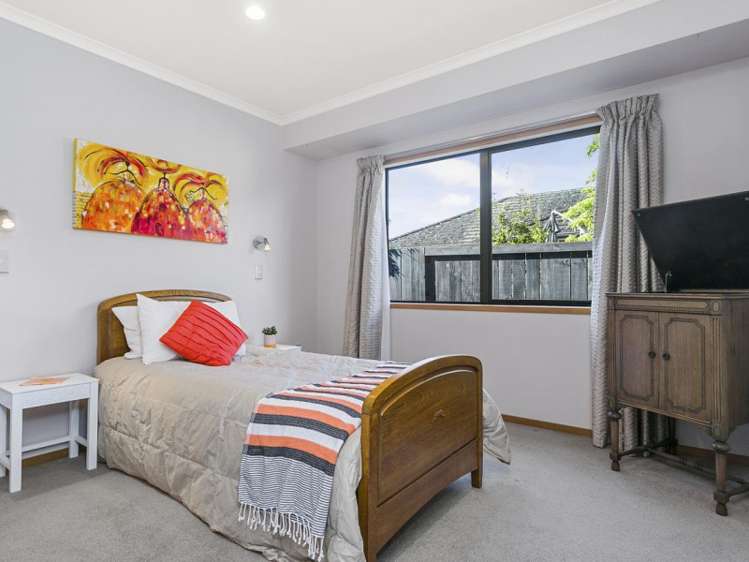 9 Portobello Way Huntington_10