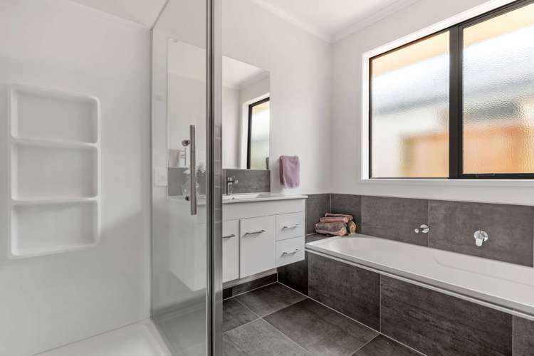 8 Kaitaka Way Papamoa_13