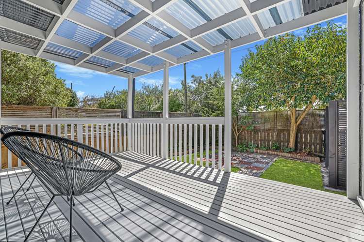 12 Campbell Street Leamington_12