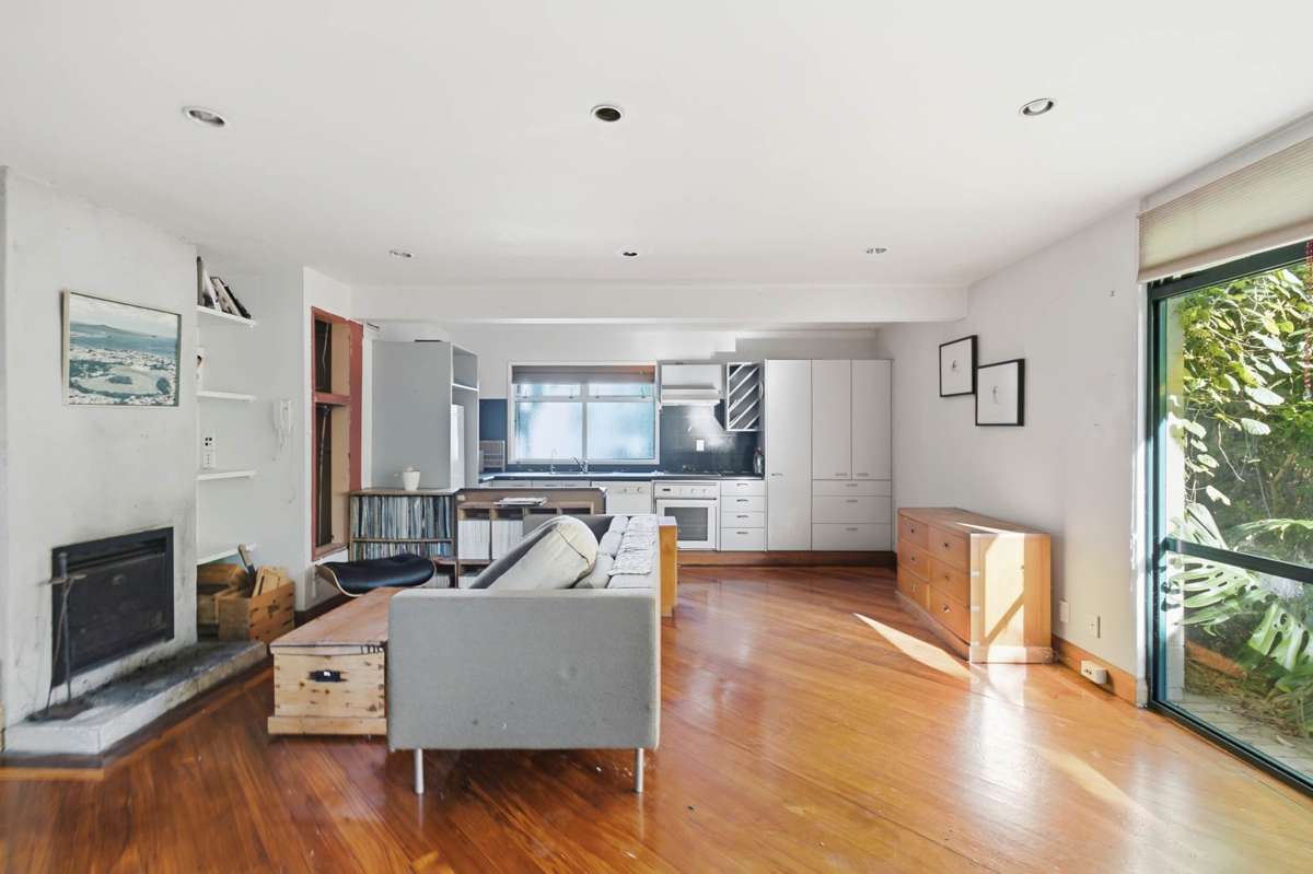 6/7 Claybrook Road_1