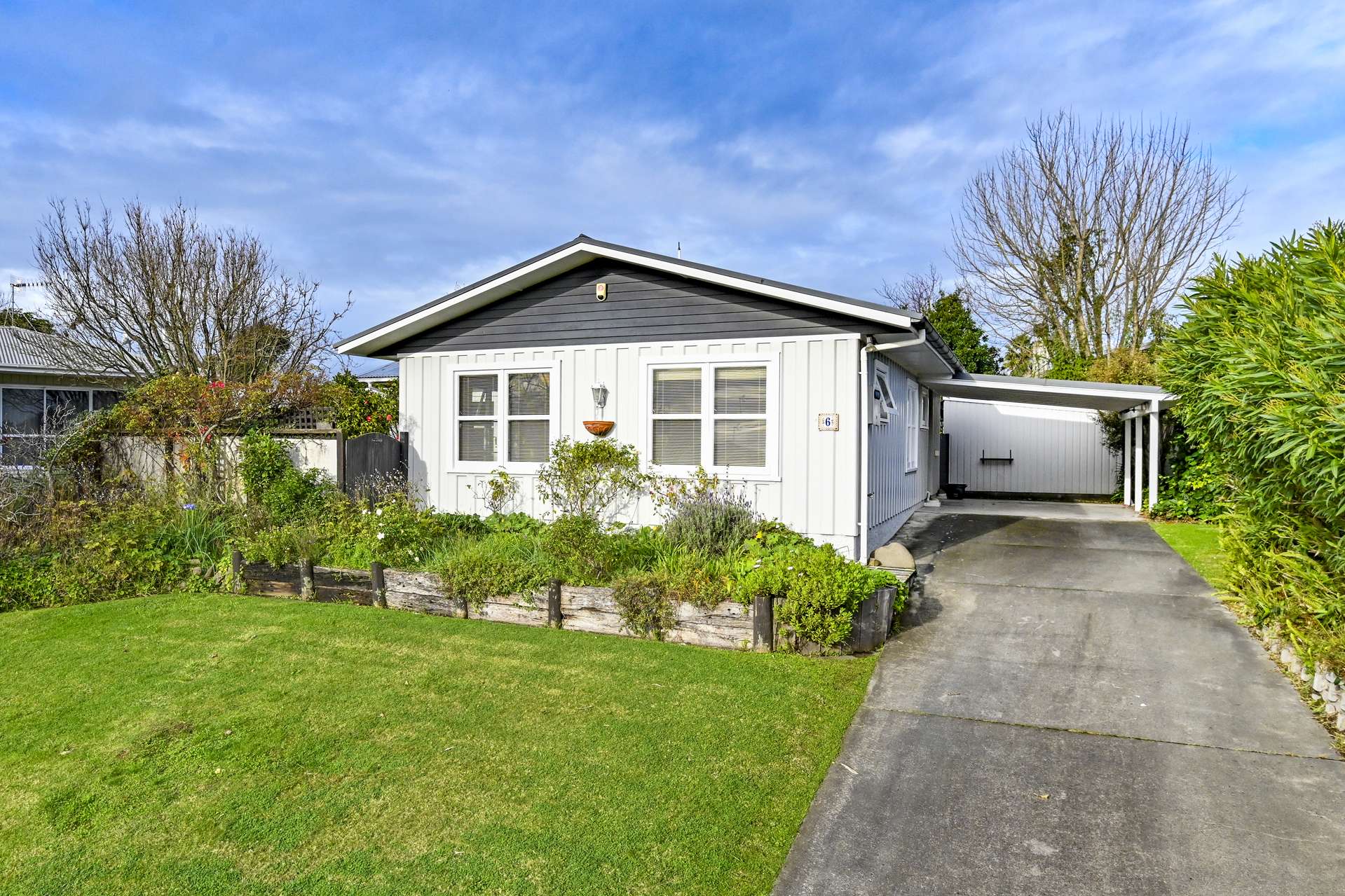 6 Carl Avenue Havelock North_0