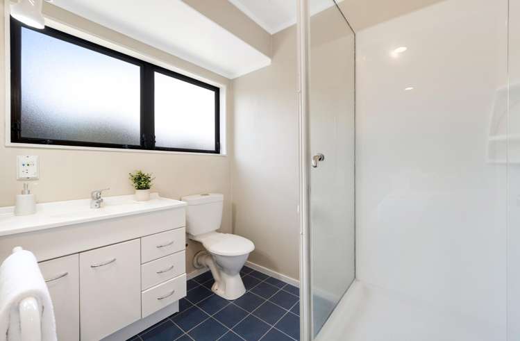 8 Mirabell Place Golflands_19