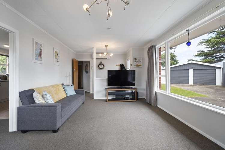 34 Fairview Avenue Feilding_2