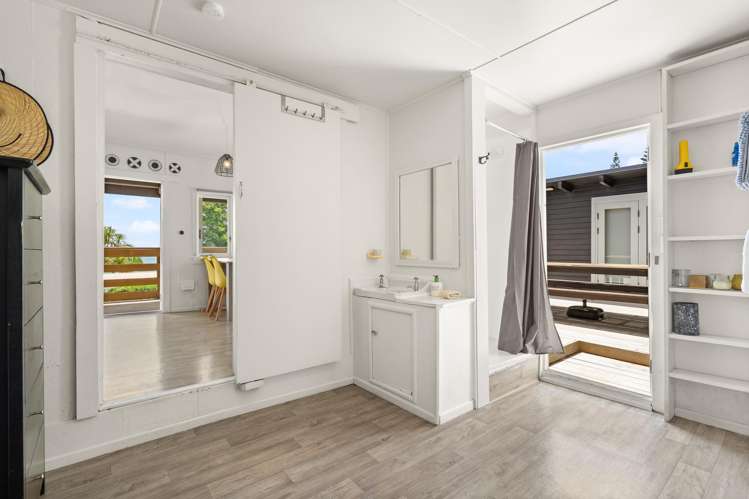 9 Kupe Road Coopers Beach_13