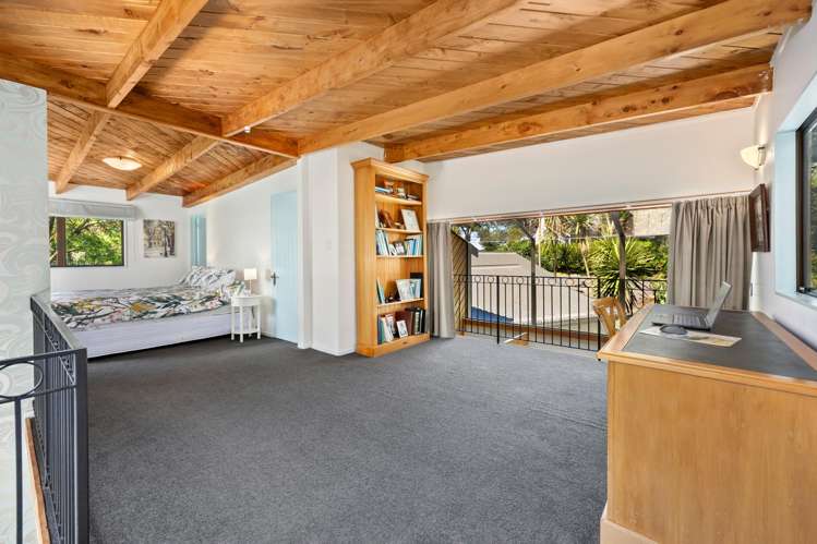 64 Ridge Road Mahurangi East_21