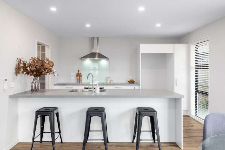 6 Bollington Avenue_4