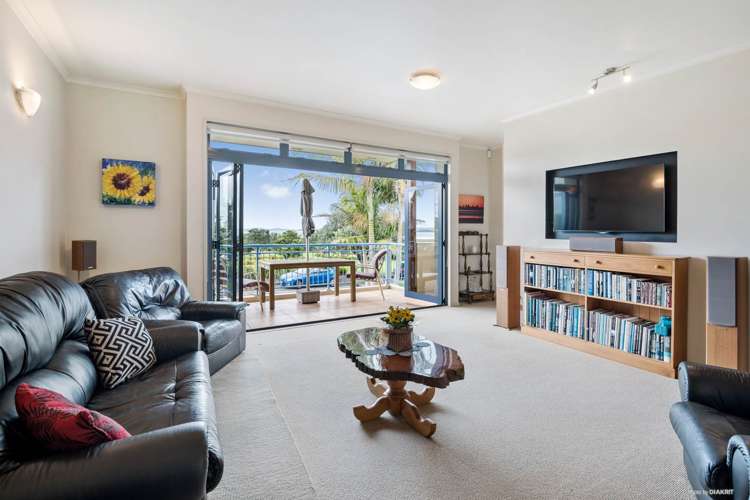 36 Danica Esplanade Te Atatu Peninsula_4