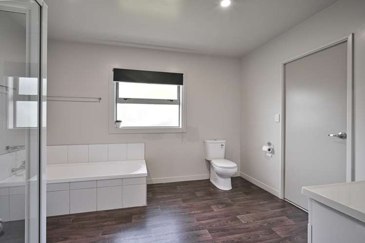 16 Arklow Place Flaxmere_10