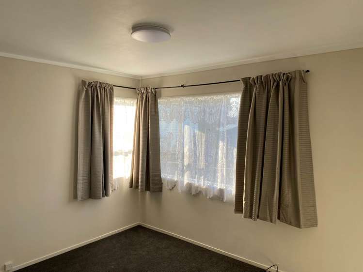 7 Volante Avenue Wattle Downs_11