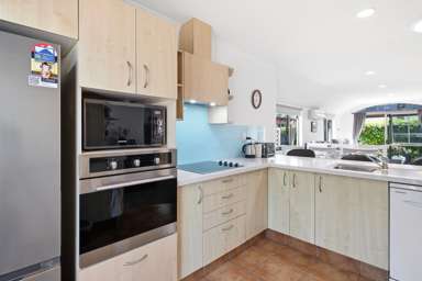 34/200 Papamoa Beach Road (Seacrest Resort)_3