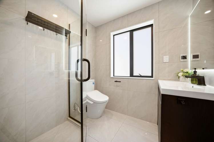 57E Hogans Road Glenfield_15