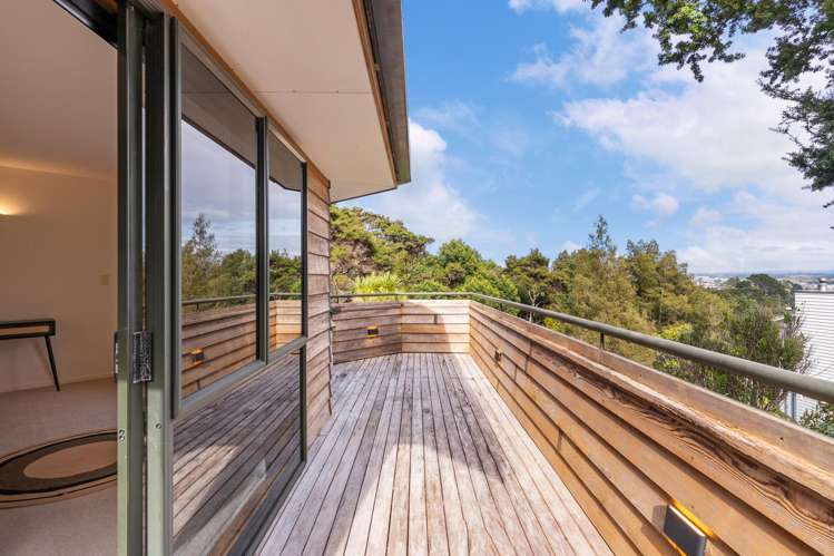 9 The Knoll Greenhithe_22