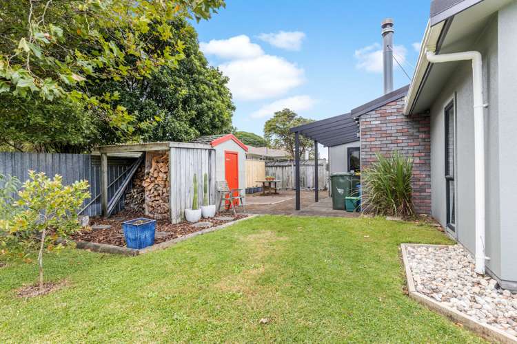 66 Brois Street Frankleigh Park_25