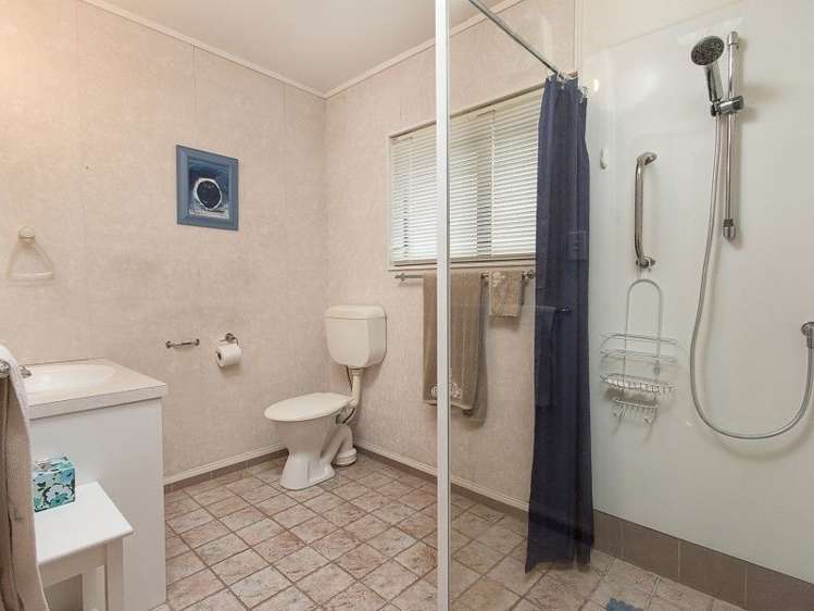 16/151 Kitchener Road Pukekohe_6