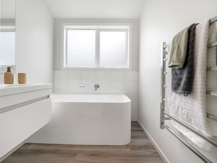 32 Costello Drive Ngatea_29